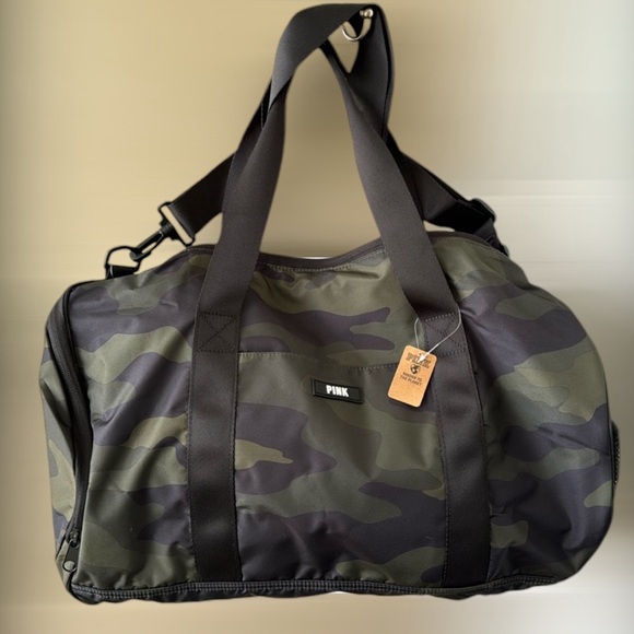 PINK Victoria's Secret Handbags - NWT VS Pink Camo Bag